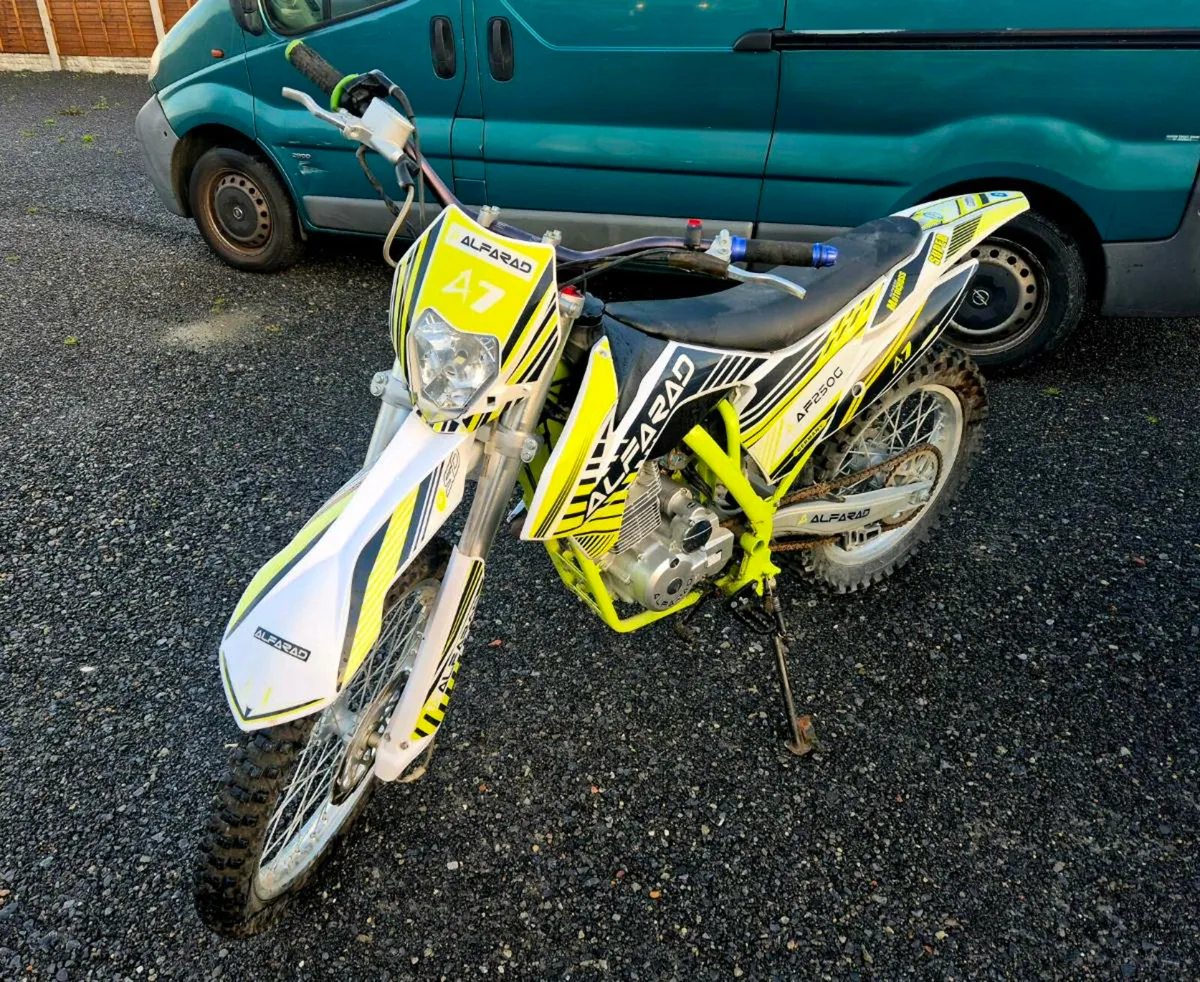 ALFARAD 250cc DIRT BIKE - Image 3
