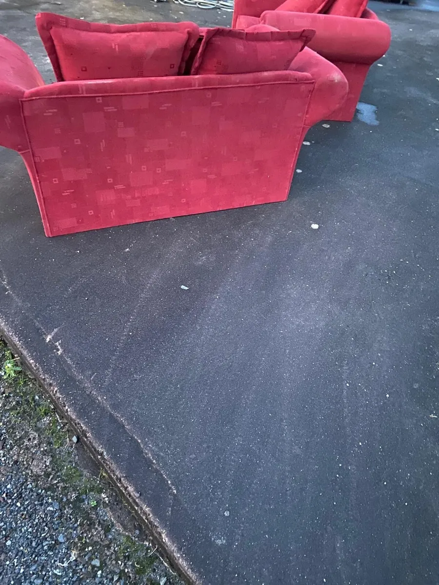 Pair of couches - Image 2