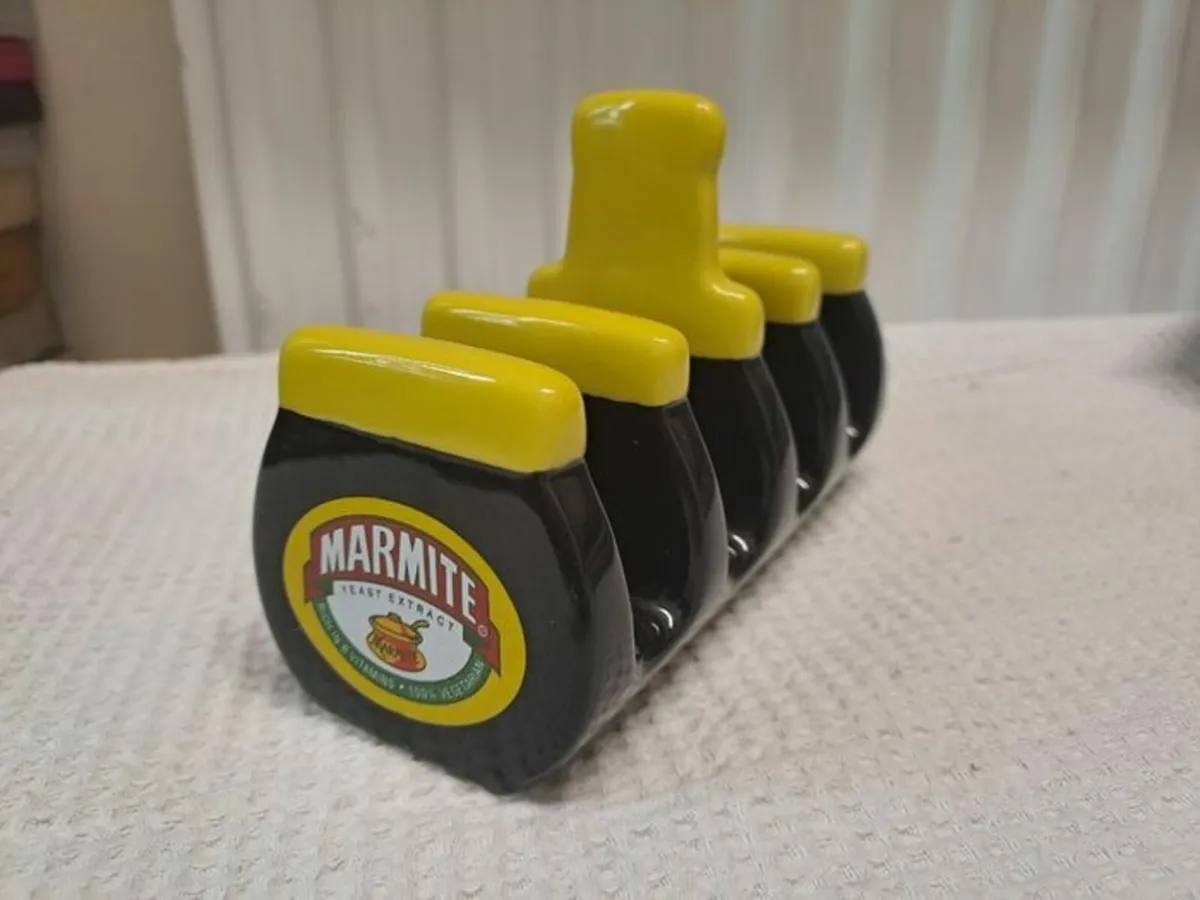 Marmite 4 slice toast rack - Image 1