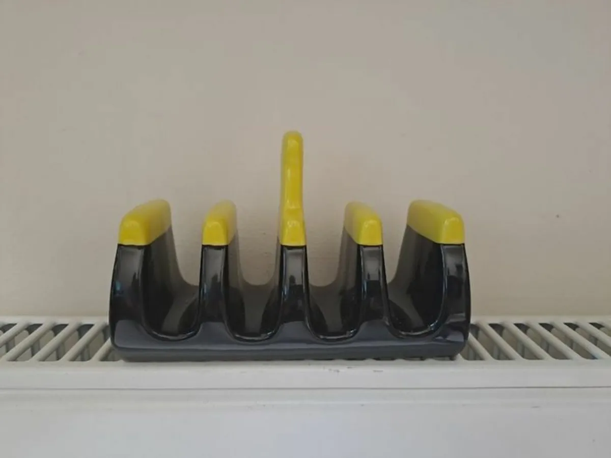 Marmite 4 slice toast rack - Image 3