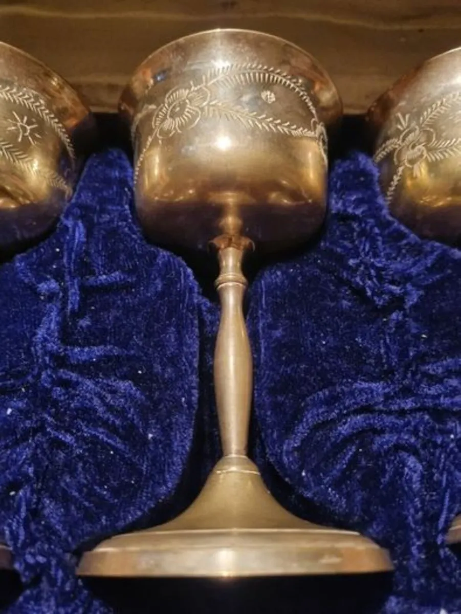 Set of 4 large silver-plated goblets - Image 2