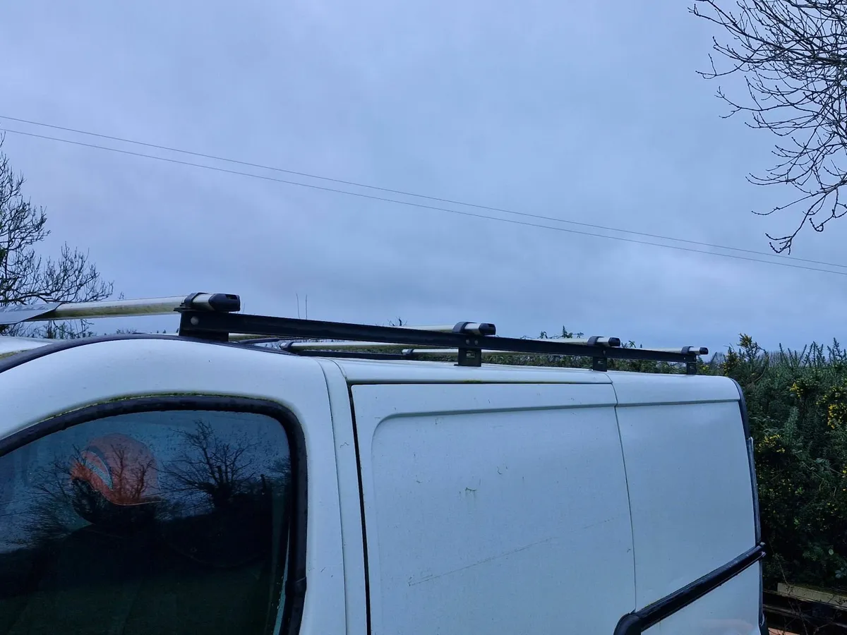 Roof rack - Image 1