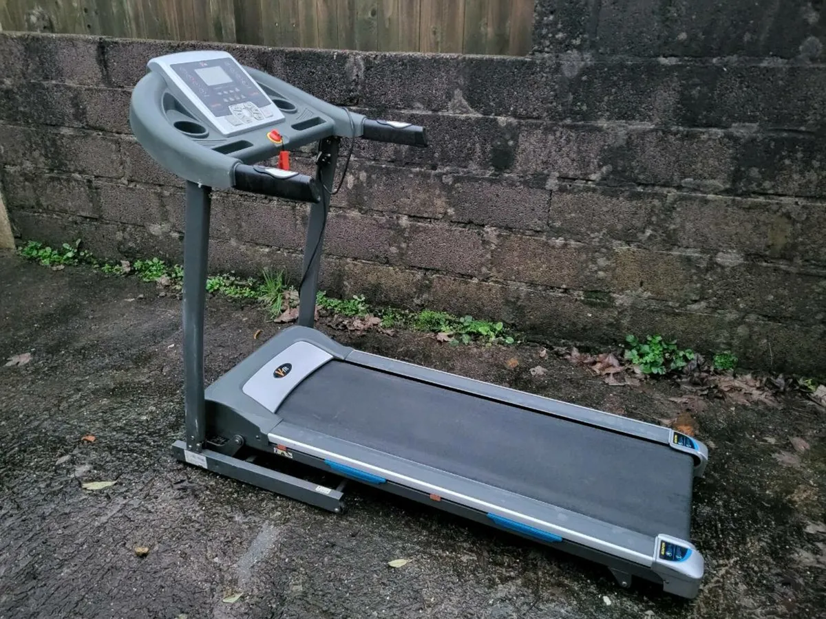 Incline treadmill.  Delivery - Image 1