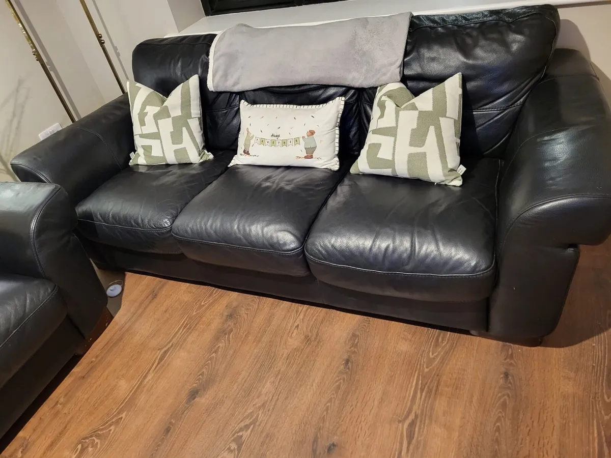 CouchesX2 plus chair-Real Italian Leather - Image 2