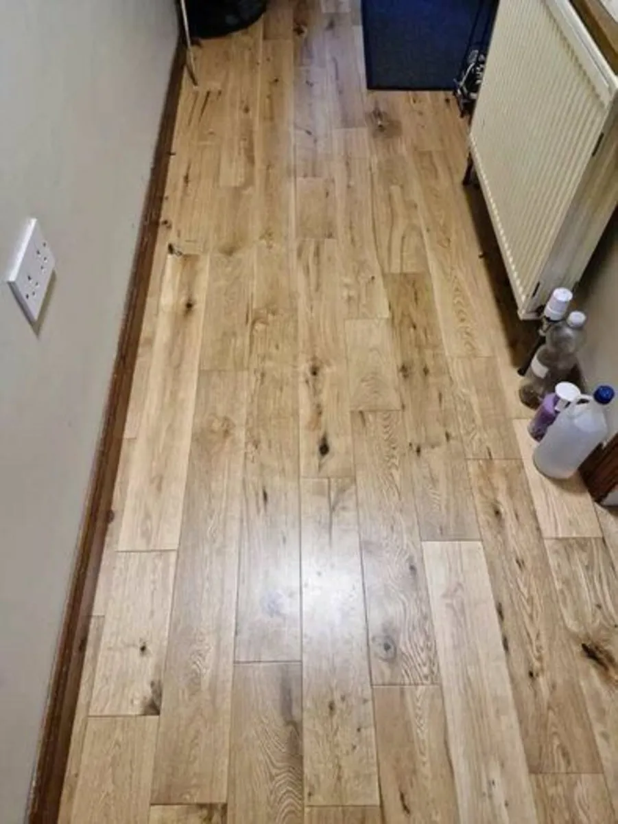 Solid oak flooring - Image 2