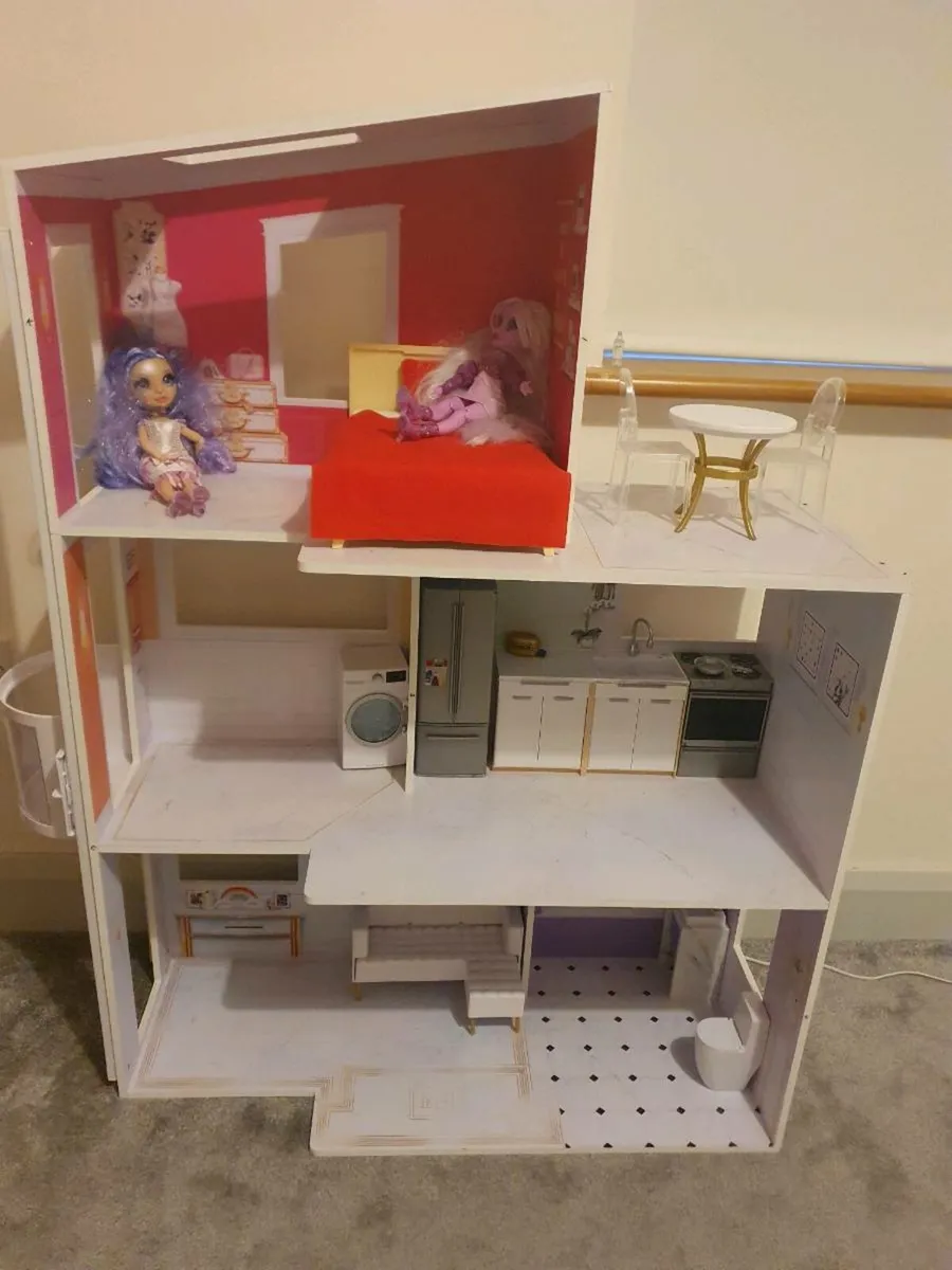 rainbow high dolls house