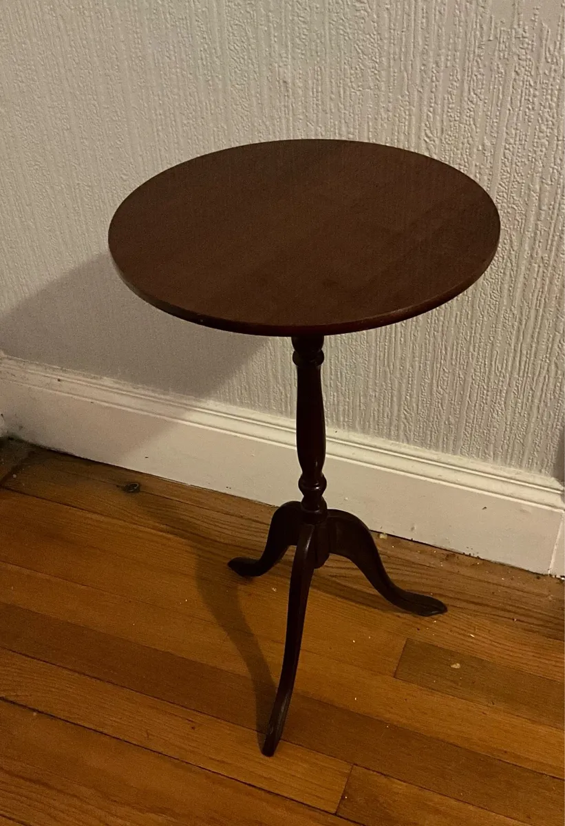 Small Occasional/Wine Table - Image 1