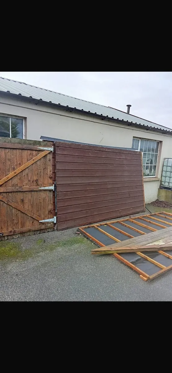 Sheeting for shed - Image 1