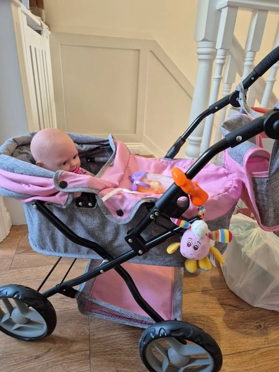 Doll and pram - Image 2