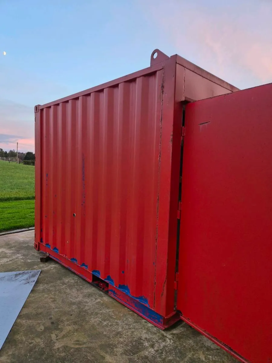 Container office - Image 1