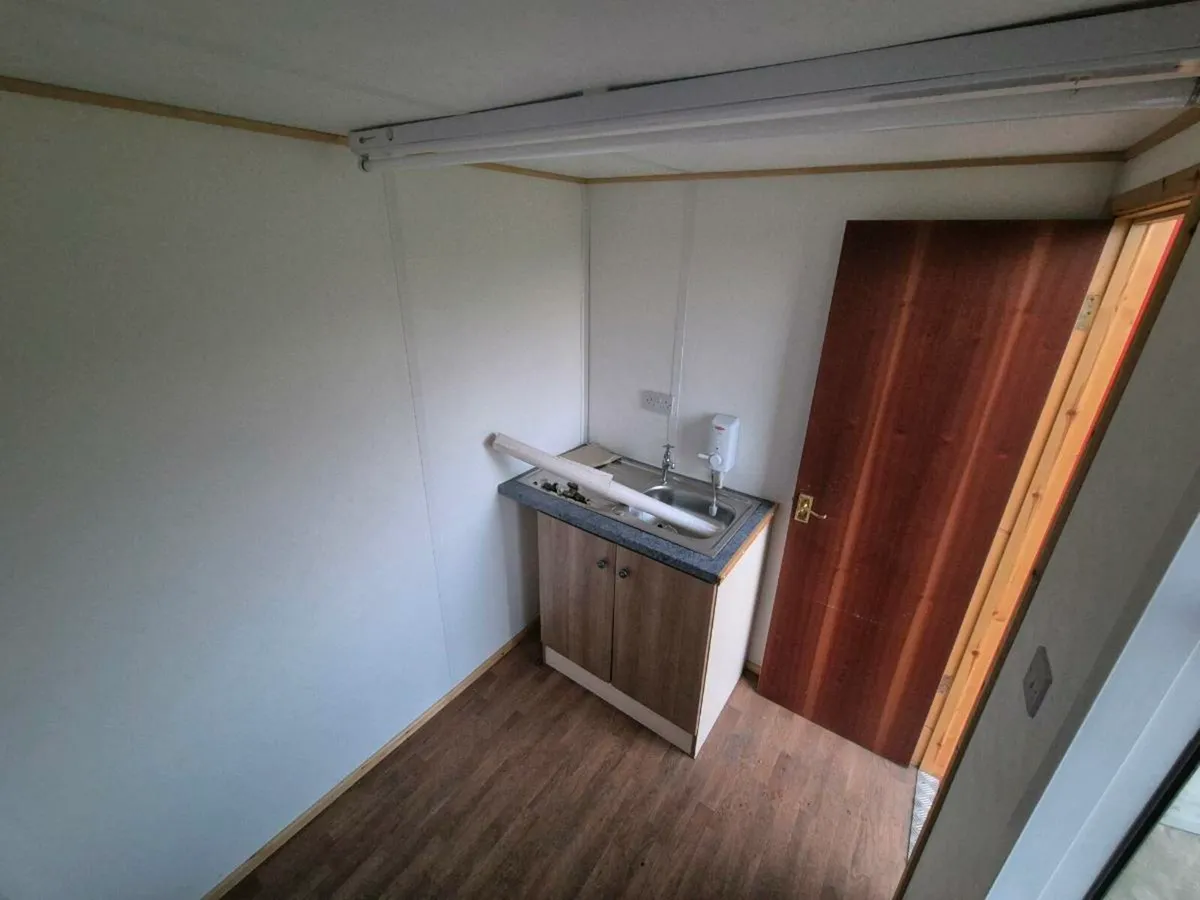 Container office - Image 3