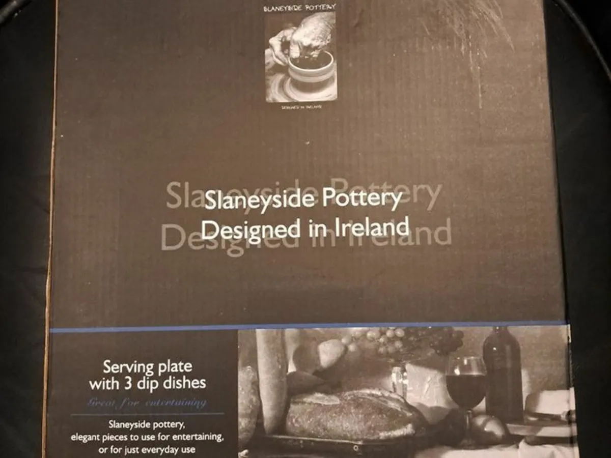 Slaneyside Pottery serving dish - Image 1