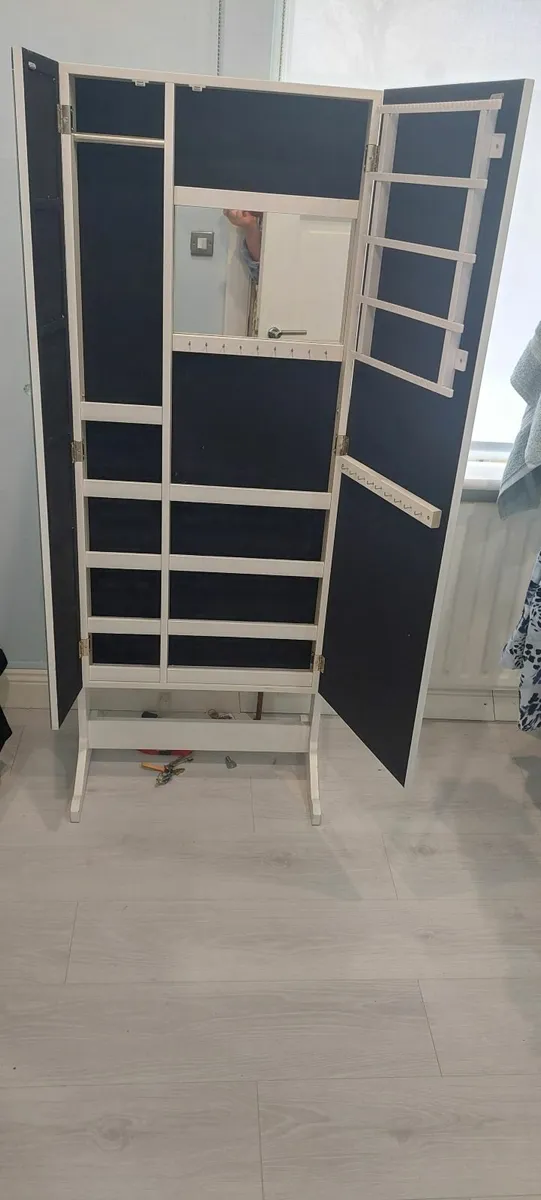 Combo dressing mirror/ jewellery storage - Image 2