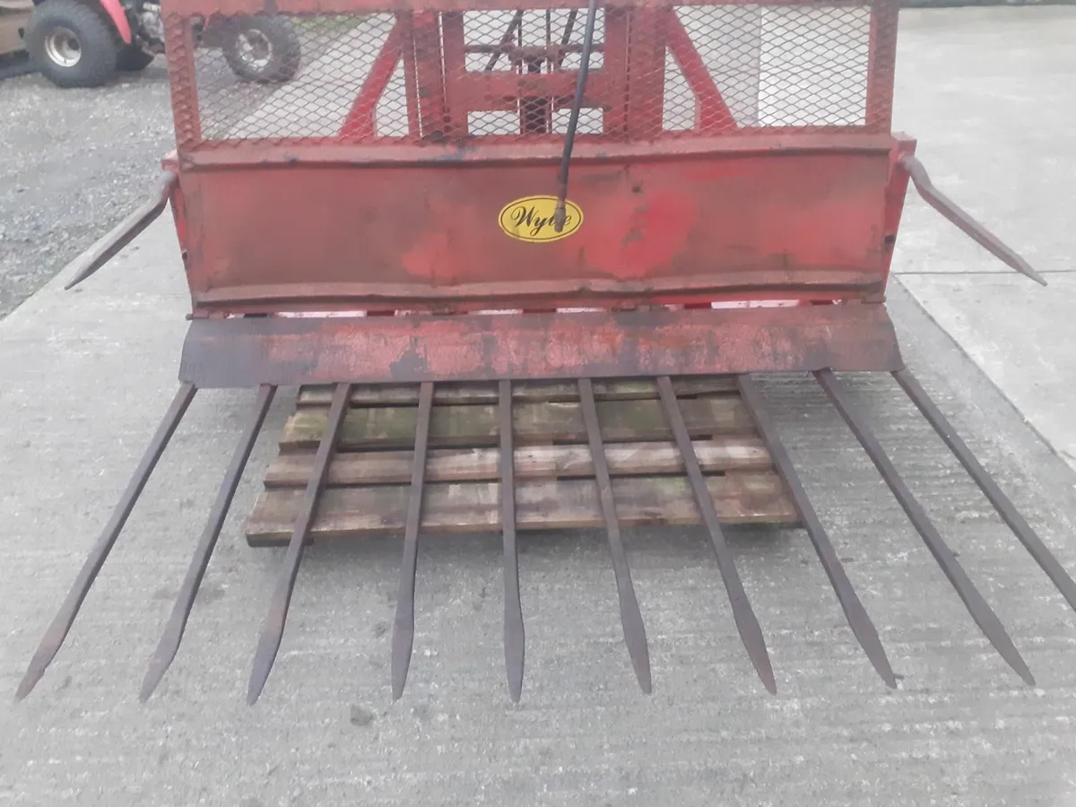 Wylie push off buckrake - Image 4