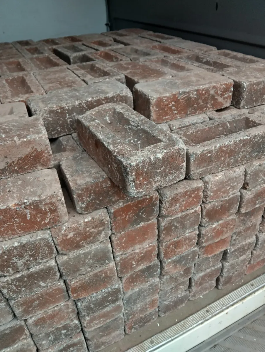 Barley stone bricks. - Image 1