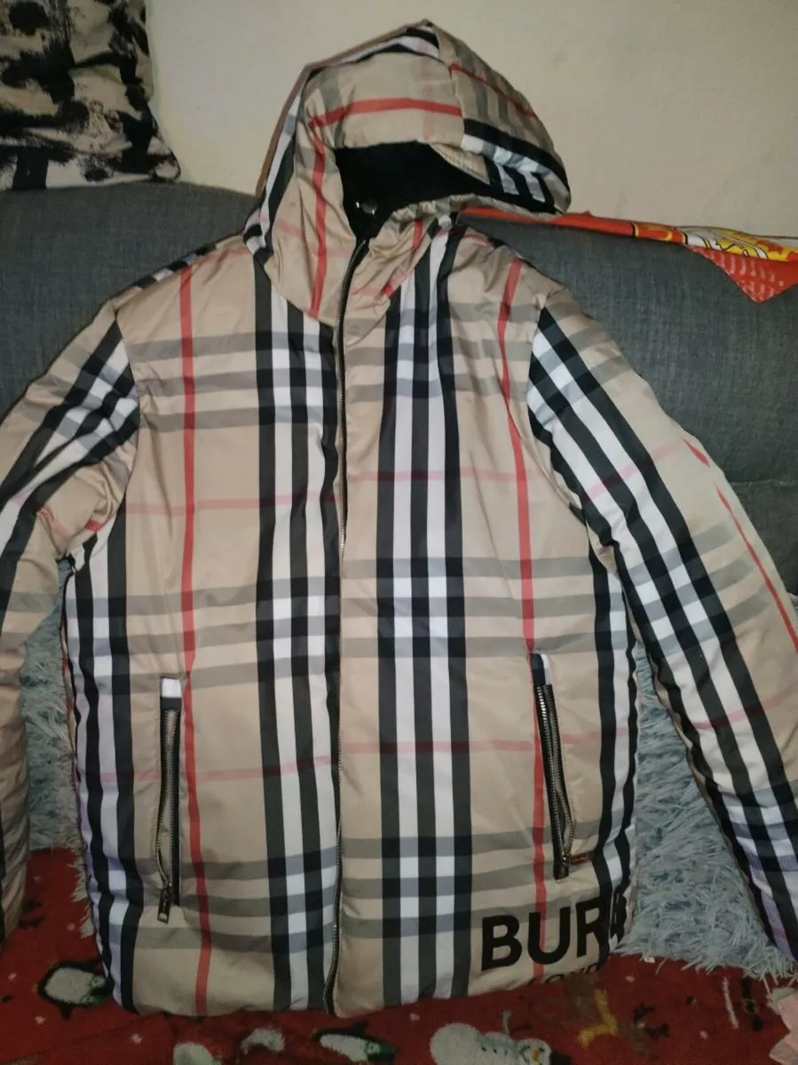 Burberry reversible jacket - Image 1