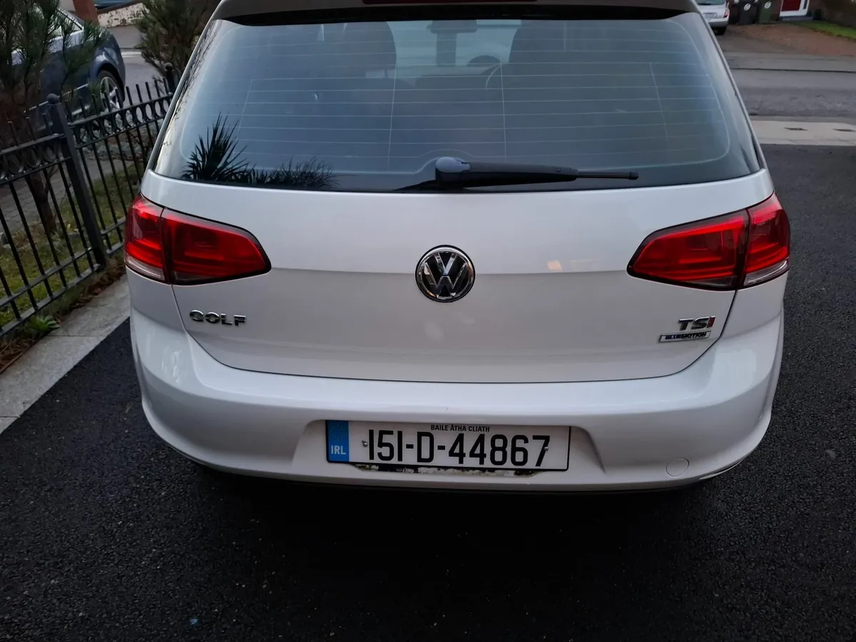 Volkswagen Golf 2015 - Image 1