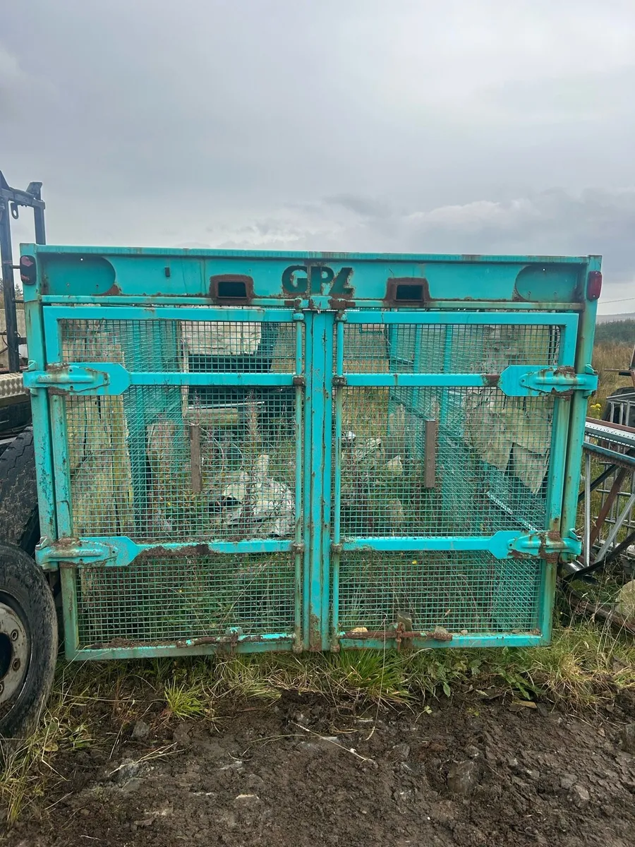 Insert tree Surgury body - Image 3