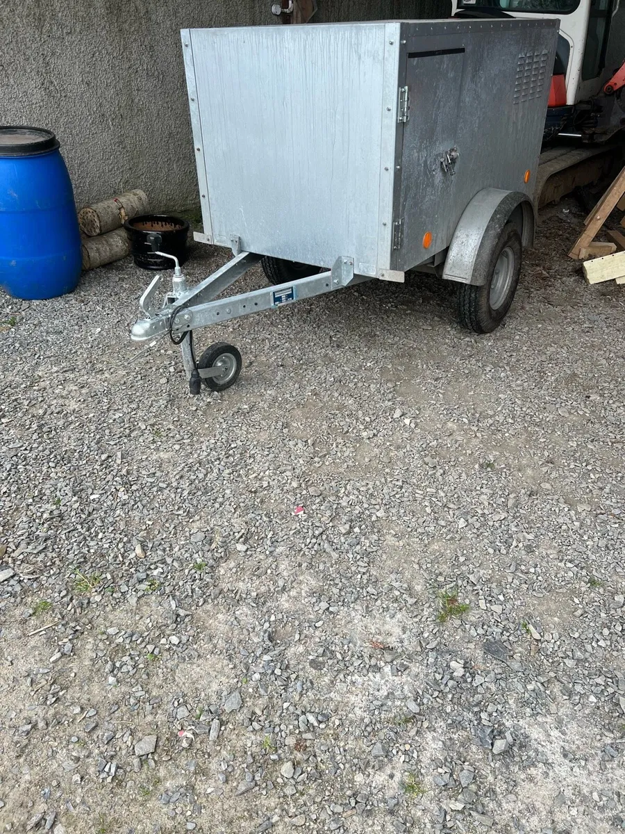 3 berth dog trailer - Image 2