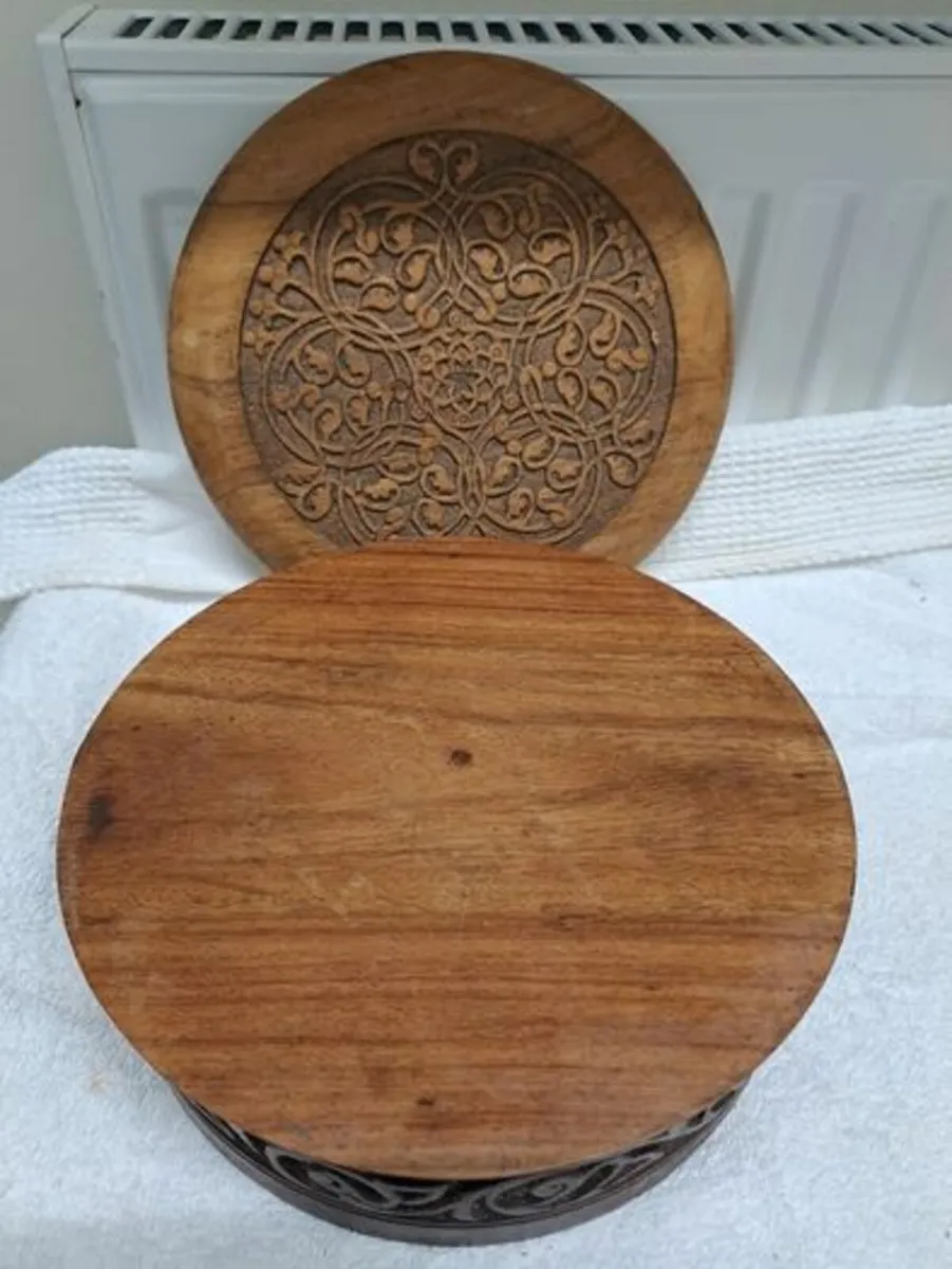 Round Wooden box - Image 2