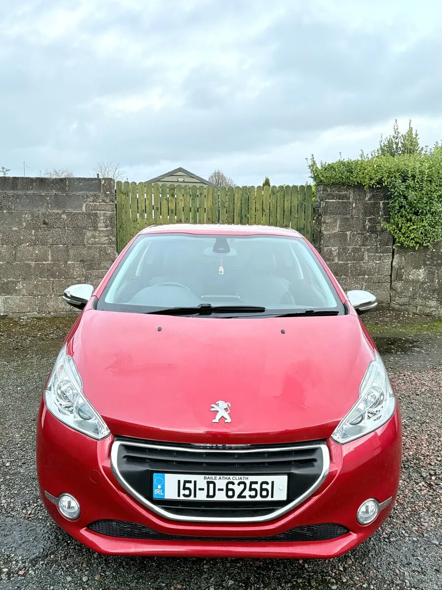 Peugeot 208 151 Automatic [Low mileage] - Image 1