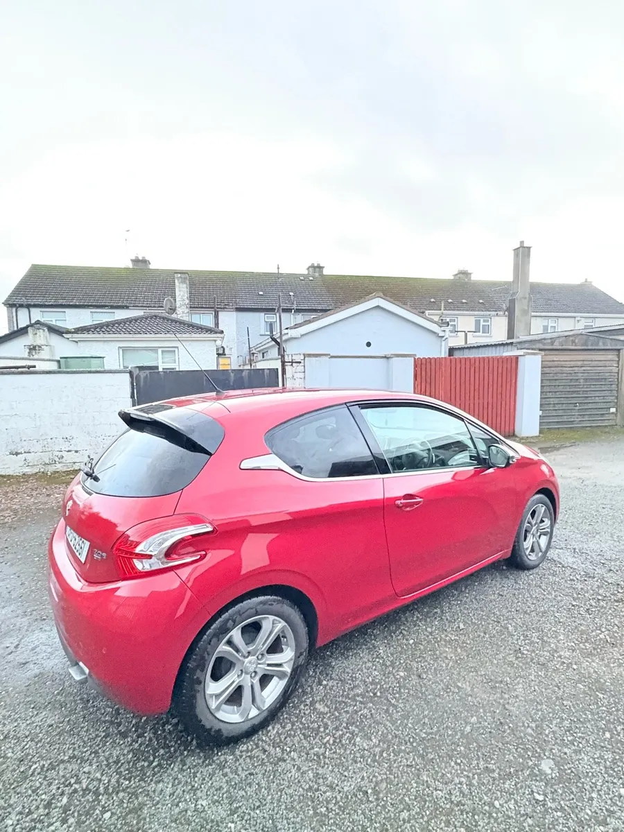 Peugeot 208 151 Automatic [Low mileage] - Image 4