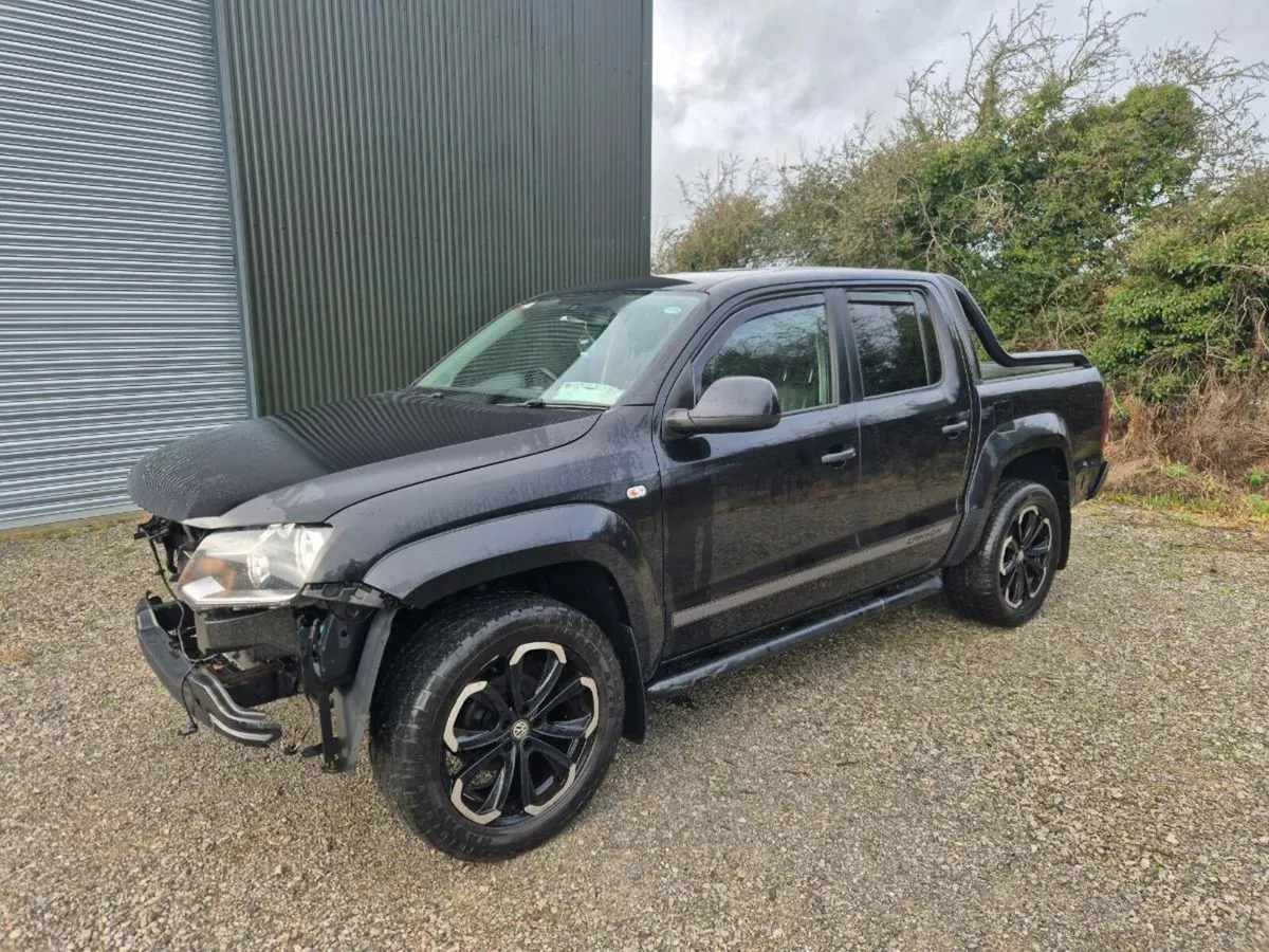 2014 VW Amarok canyon - Image 1