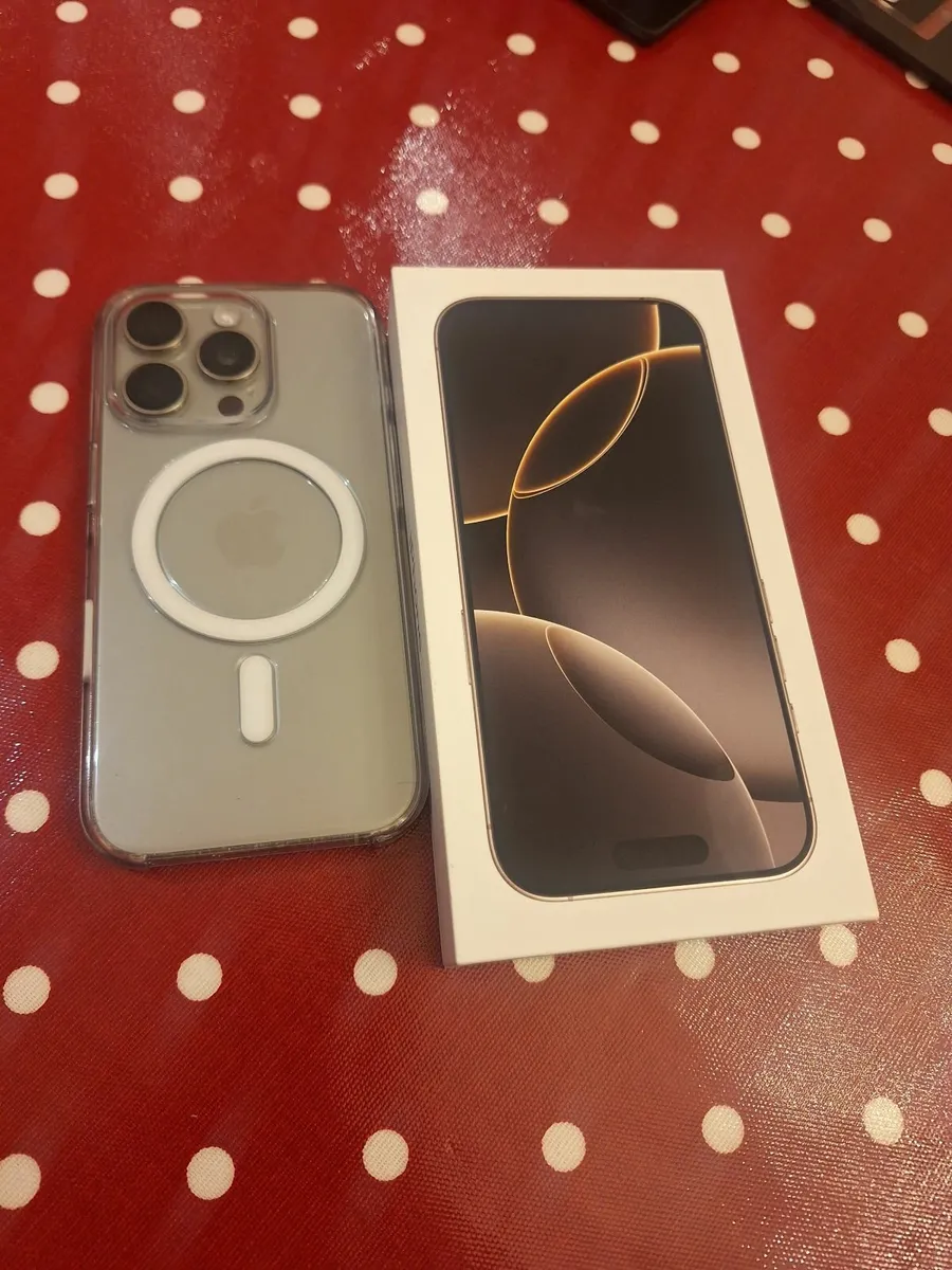 iPhone 16 Pro - Image 2