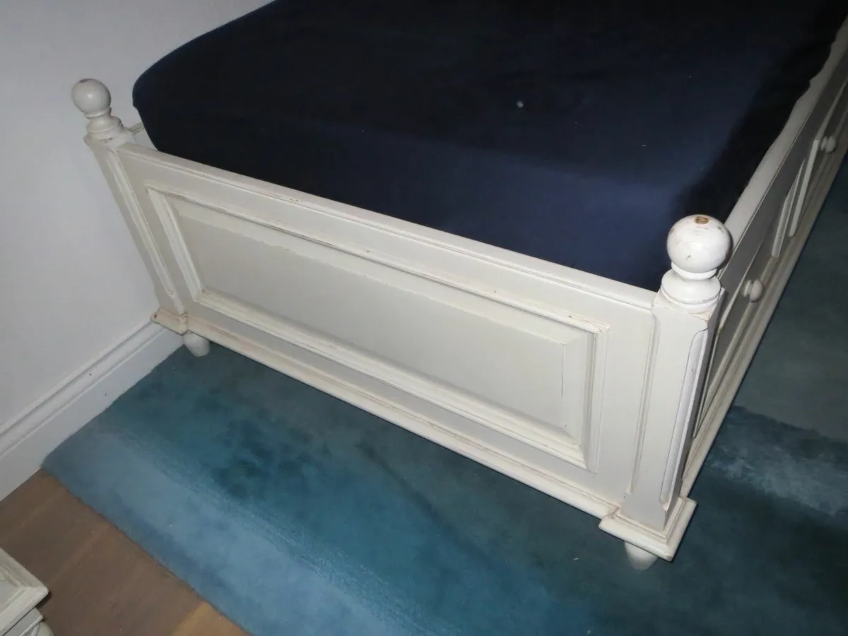 Country Corner solid wood single bed - Image 3