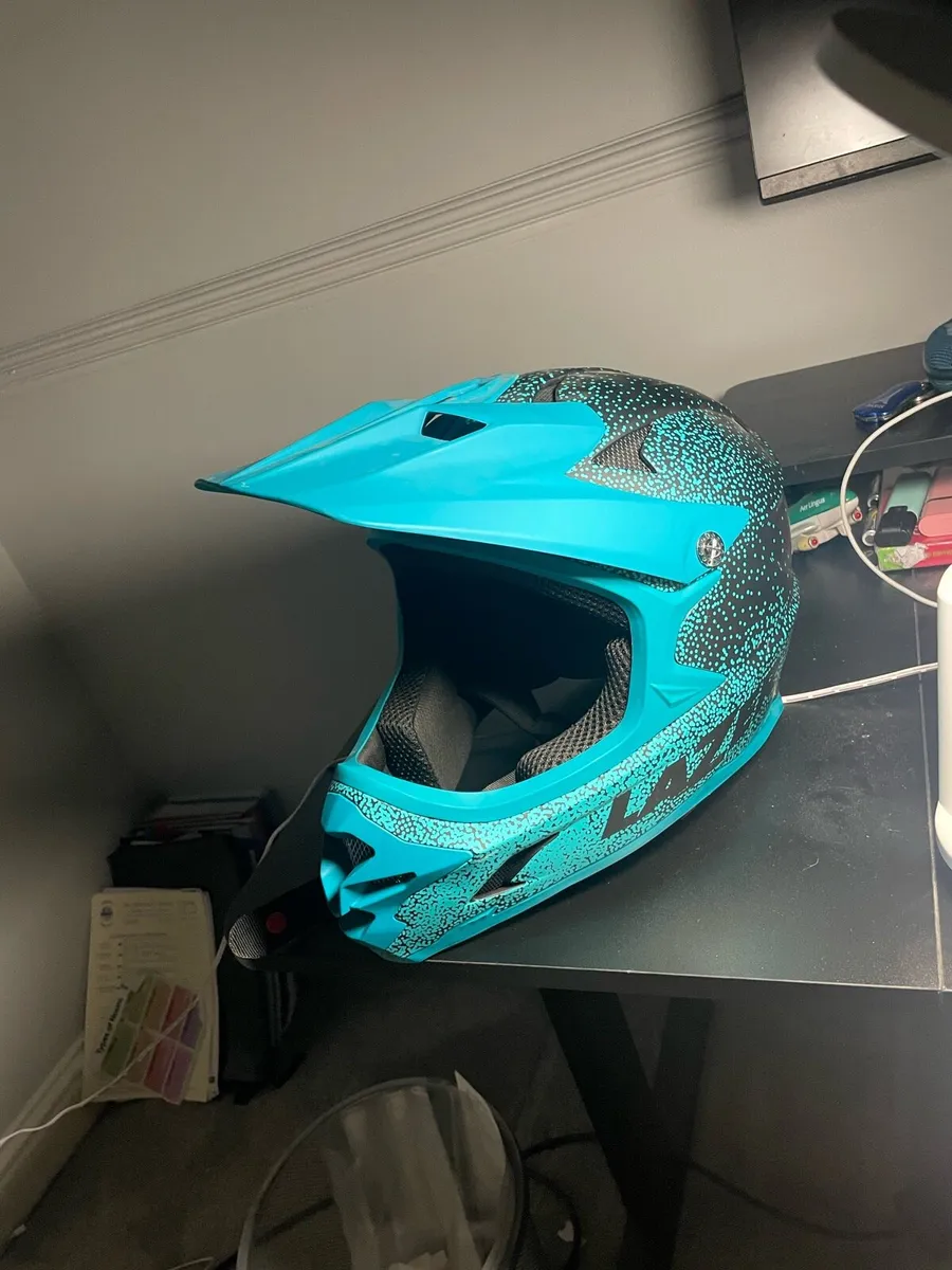 Fox Racing V1 Teal/Black Dotty Helmet-Size L - Image 1