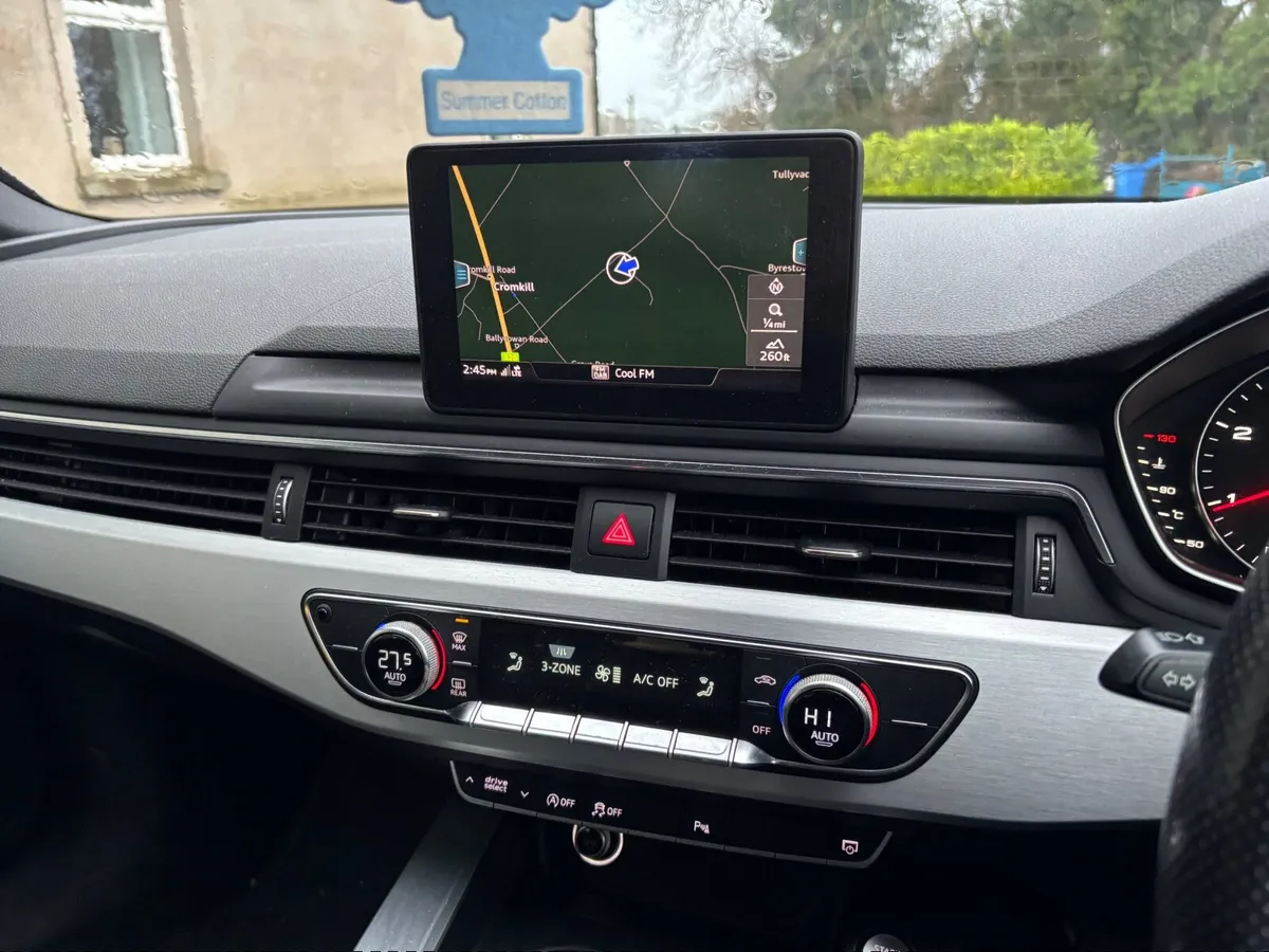 Audi A4 2016 - Image 2