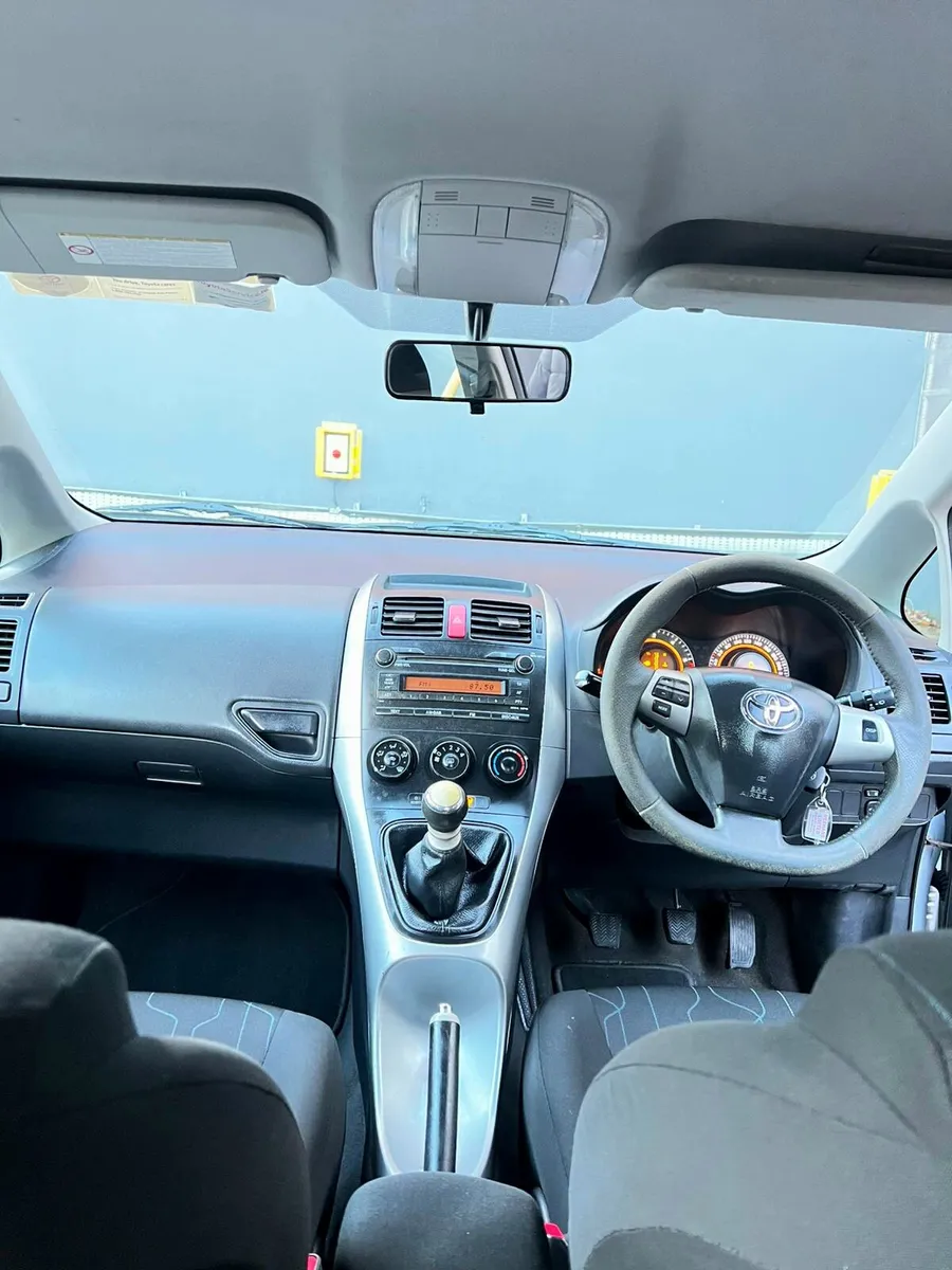 Toyota Auris - Image 4
