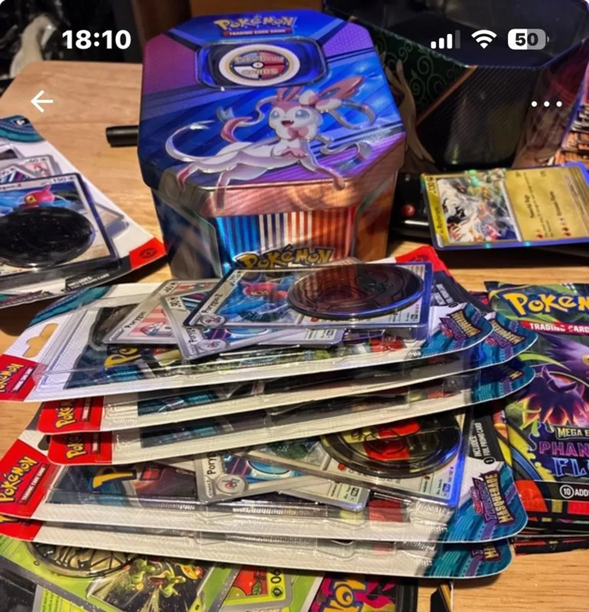 Pokemon mystery tin - Image 3
