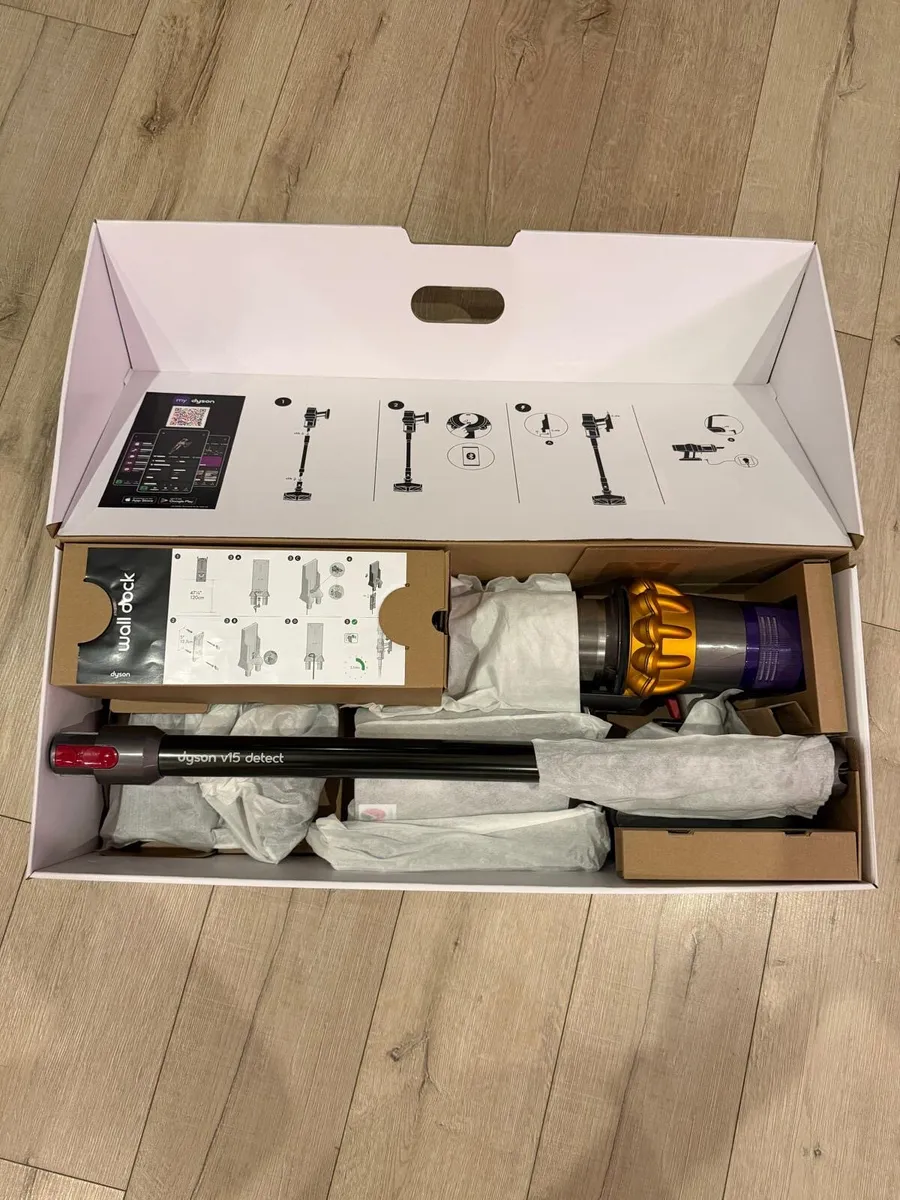 Dyson V15 Detect - Image 2
