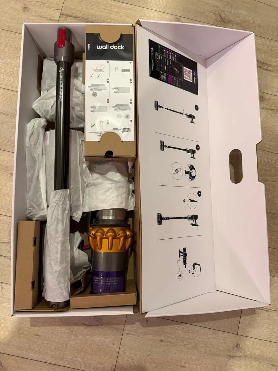 Dyson V15 Detect - Image 4