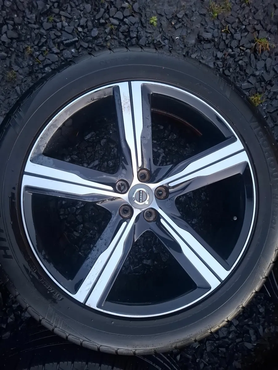 20" Genuine Volvo XC90 Alloys with tyres - Image 3