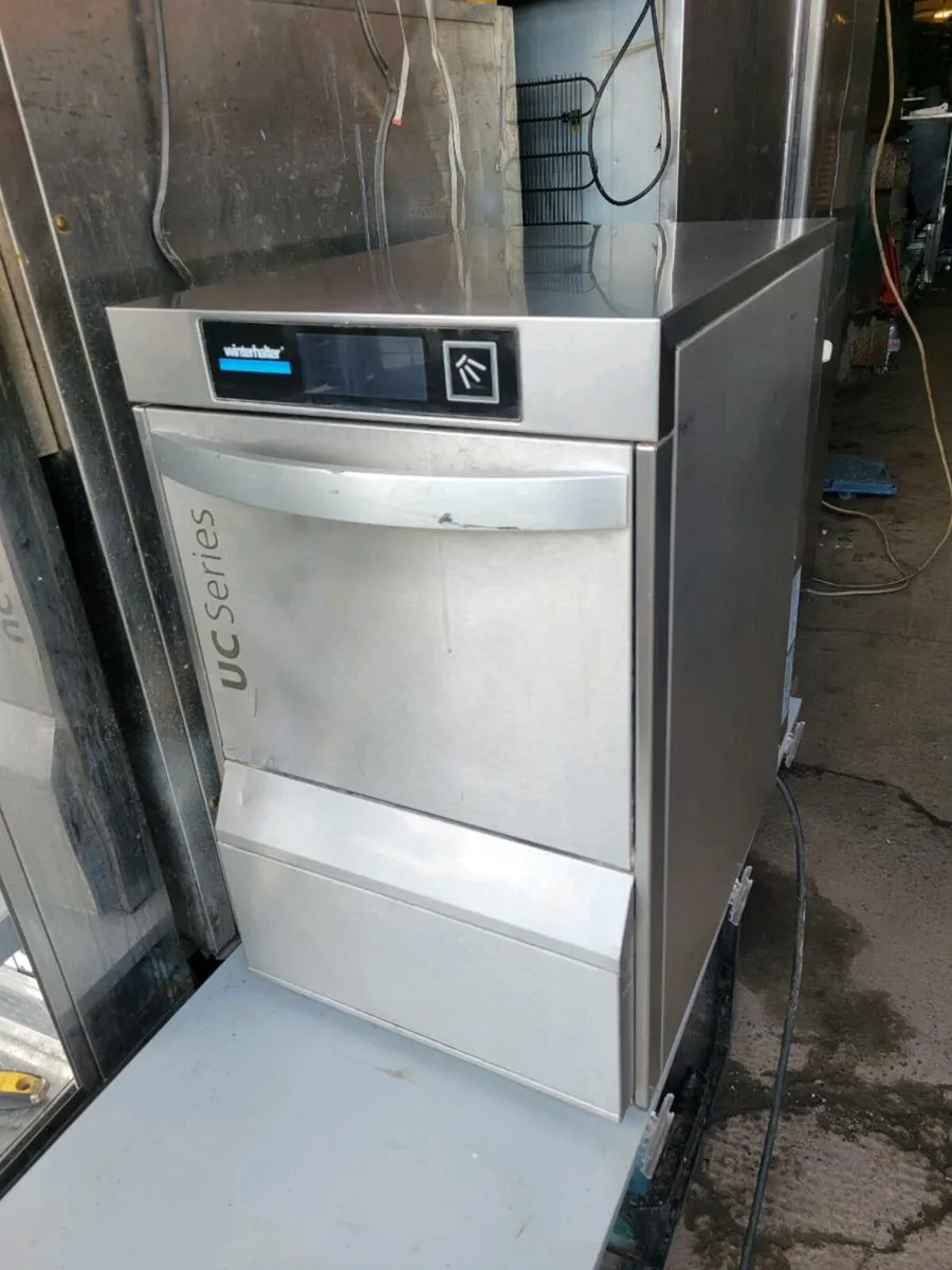 Dish/Glass Washer WINTERHALTER UC Series - Image 1