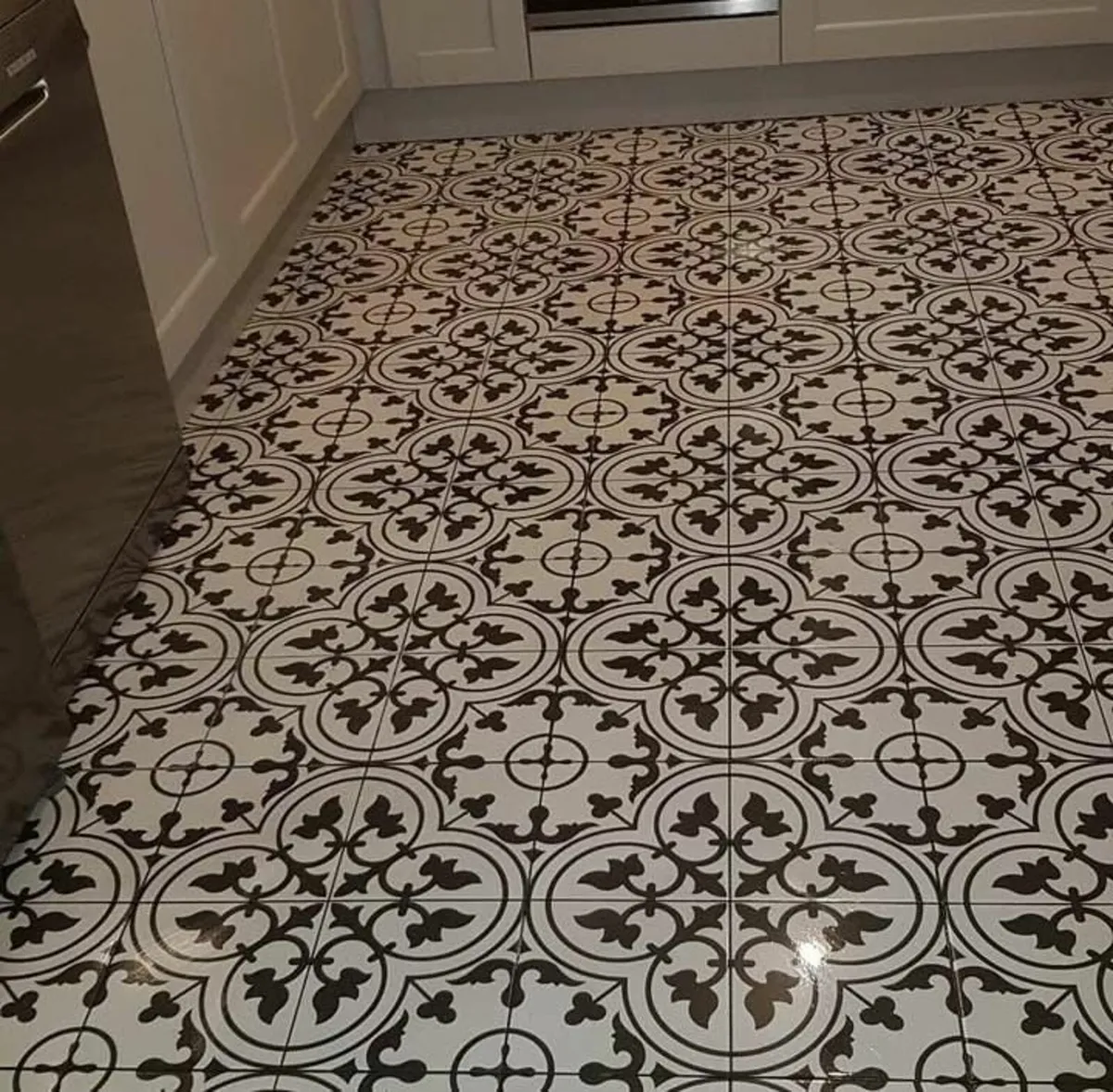 Tiler available - Image 3