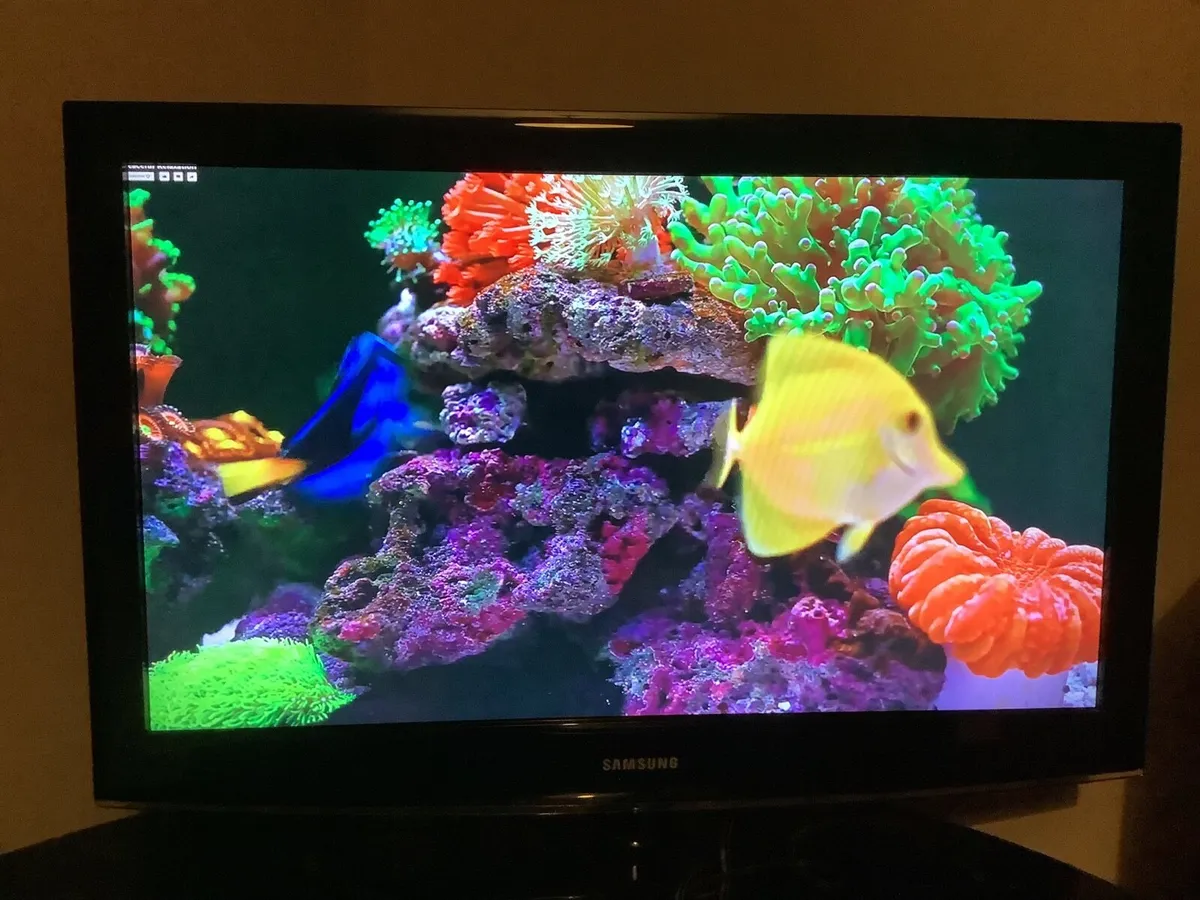 Samsung 36" Television - Image 1