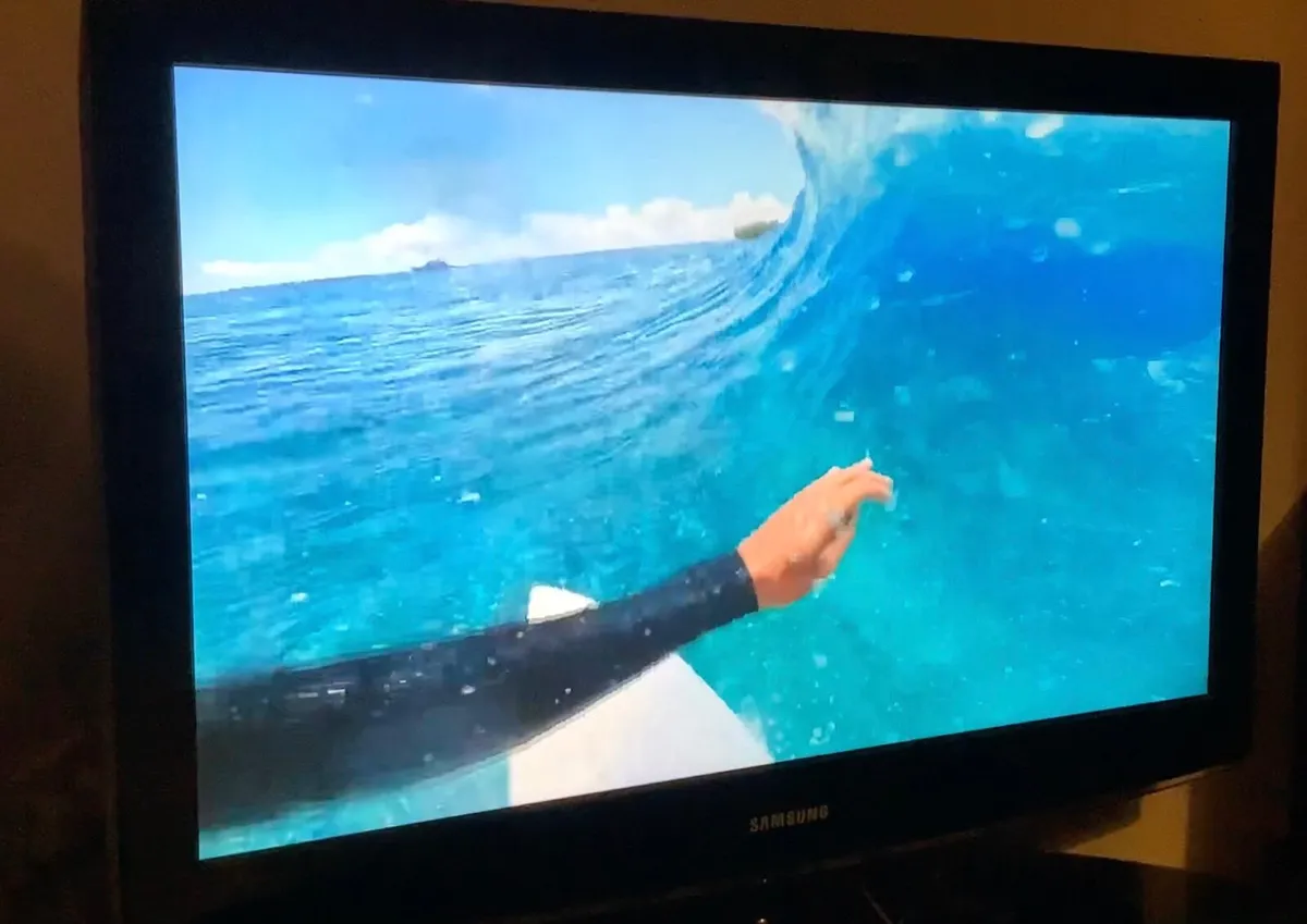 Samsung 36" Television - Image 2