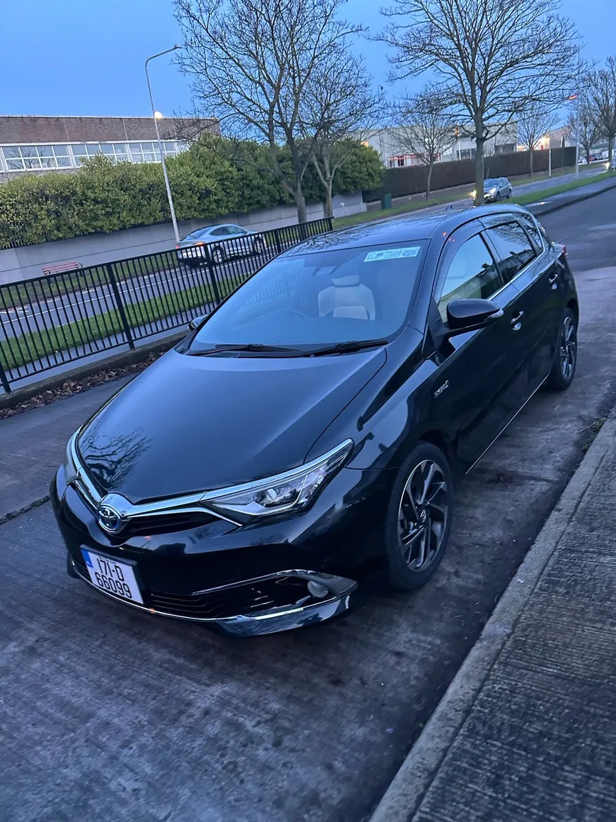Toyota Auris - Image 3