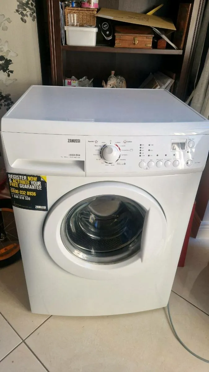 Zanussi washing machine - Image 2