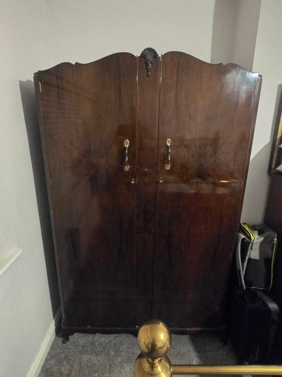 vintage wardrobe - Image 4