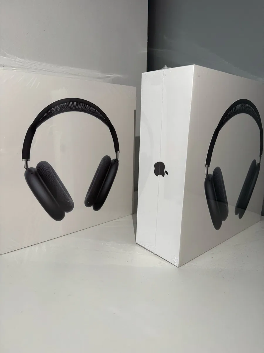 AirPod Max - Image 1