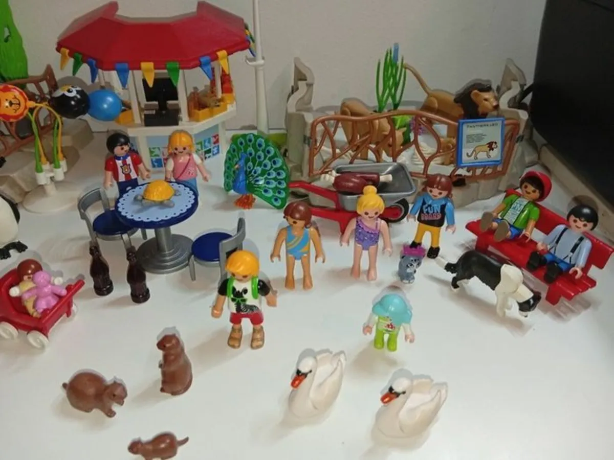 Playmobil Zoo Collection All In Good Used Order - Image 2