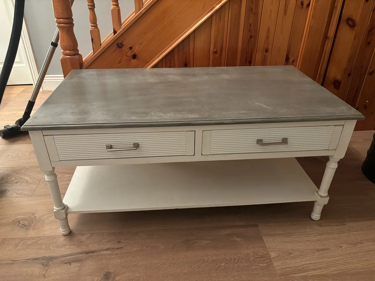 Coffee and side table - Image 2