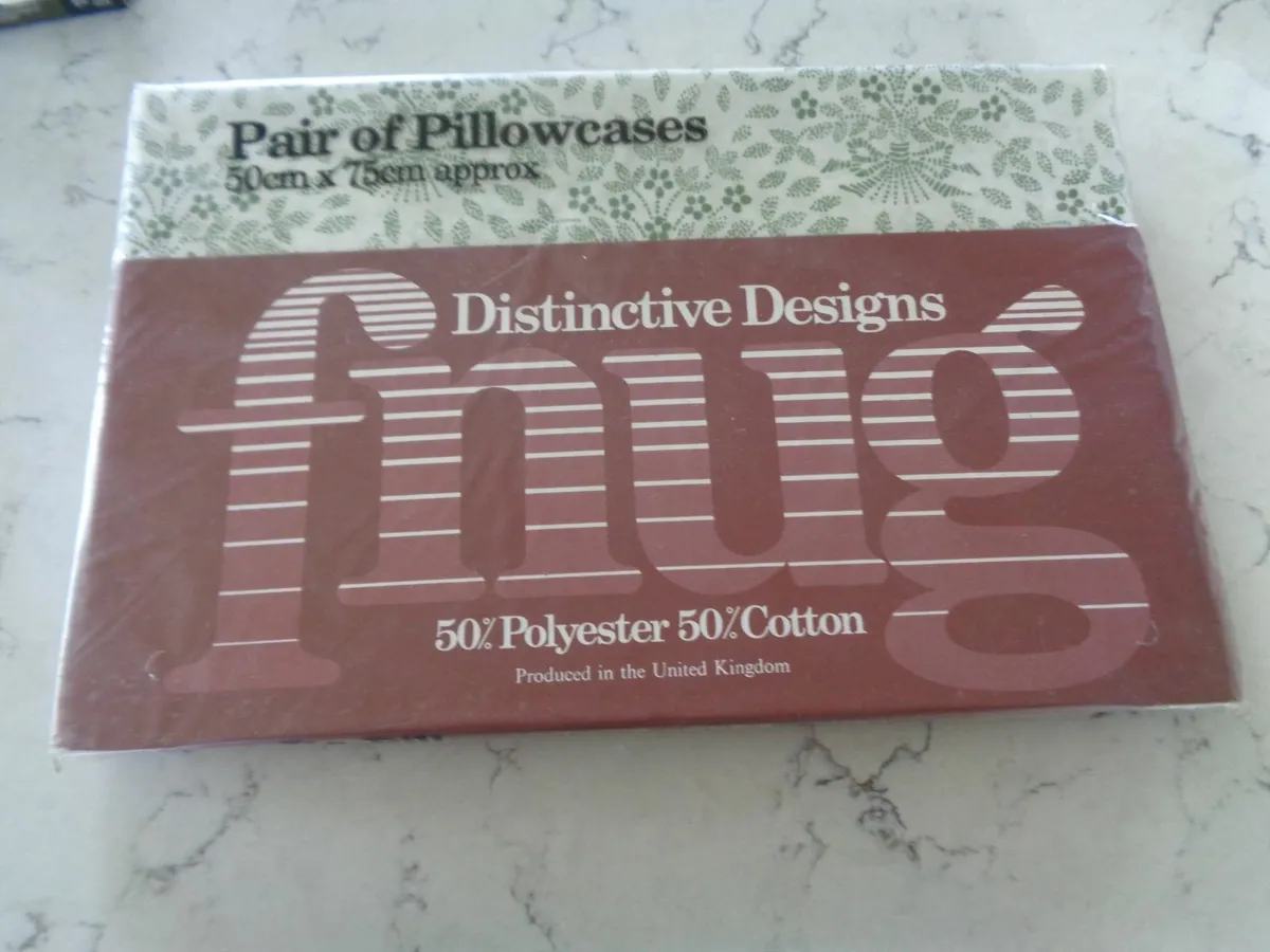 "Fnug" Pillowcases x 2 for Sale - Image 2