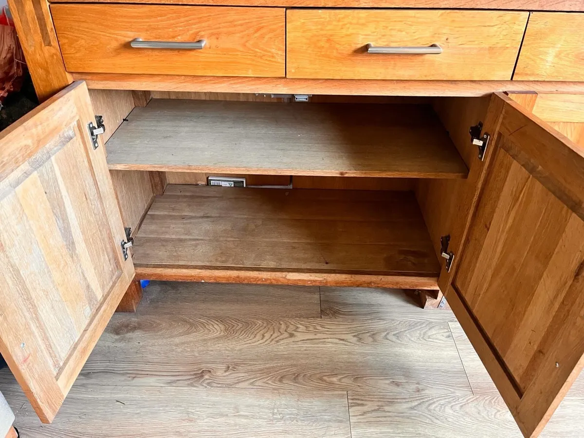 Side board - Image 2