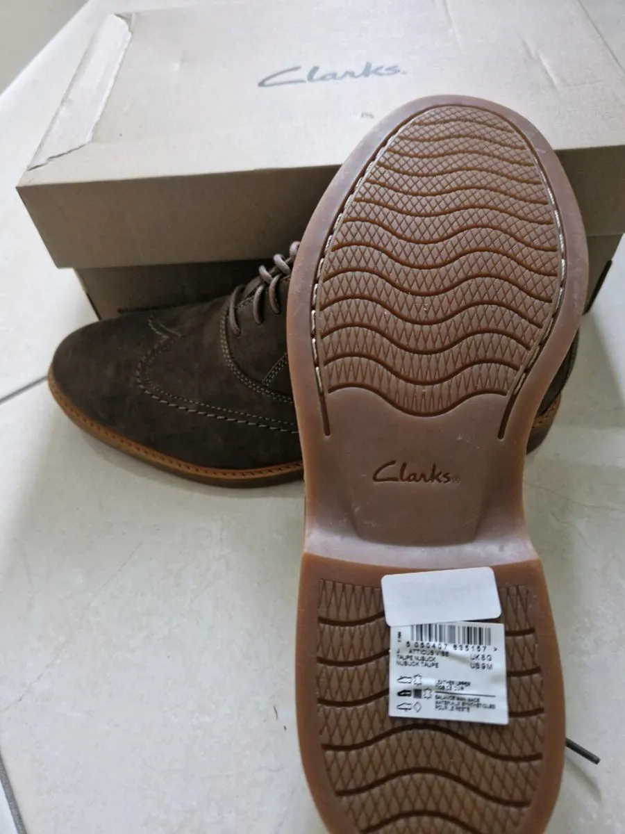 Nubuck taupe shoes Brand new  size UK 8G - Image 2