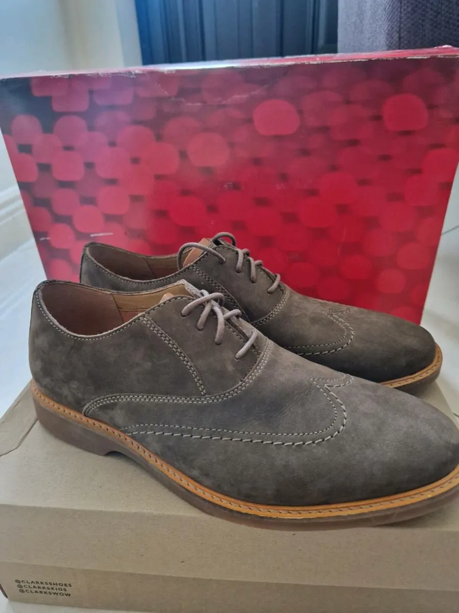 Nubuck taupe shoes Brand new  size UK 8G - Image 3